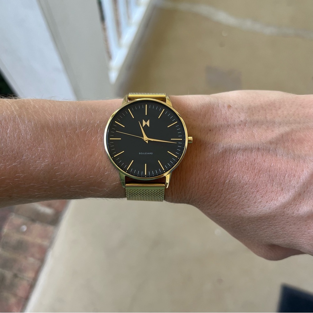 MVMT Hollywood Watch Gold